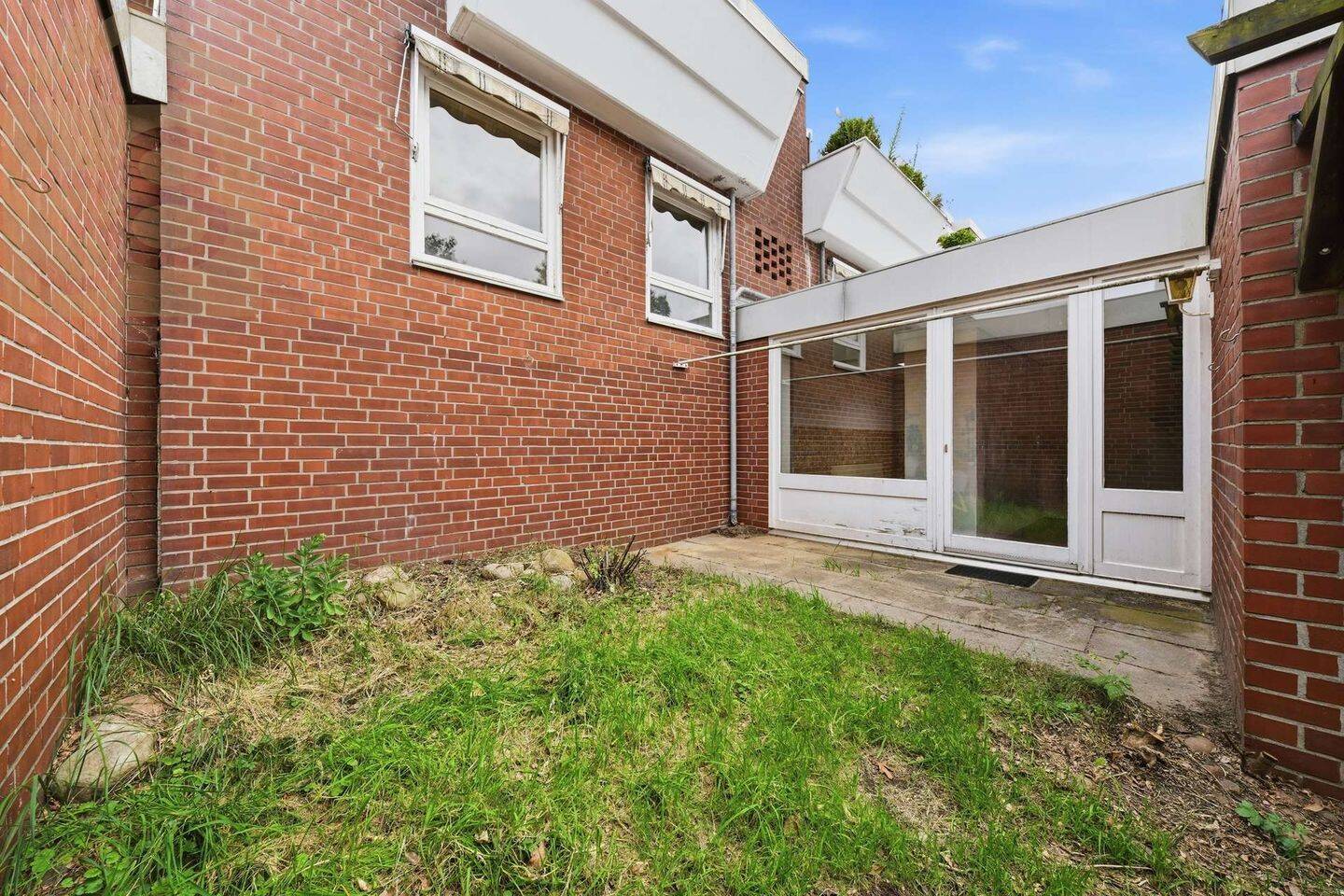 Erdgeschosswohnung mit Garten und separatem eigenem Eingang! Meine Immobilie = Mein Partner! – 38444 Wolfsburg – Vorschaubild 3