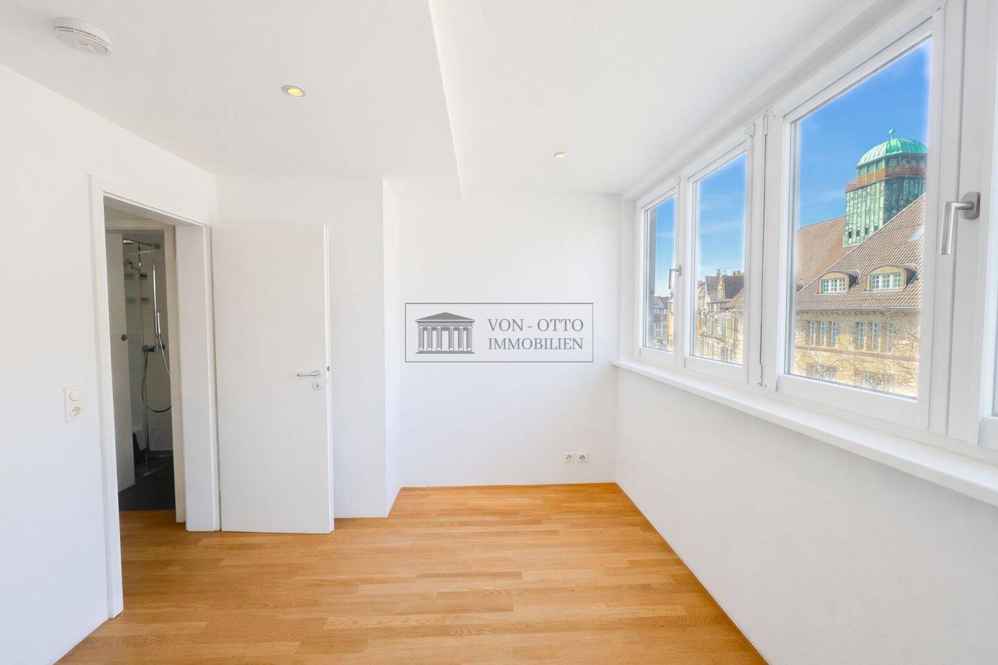 Wohnjuwel inmitten Herzens Hannover mit Weitblick auf die Eilenriede! – 30163 Hannover – Vorschaubild 3