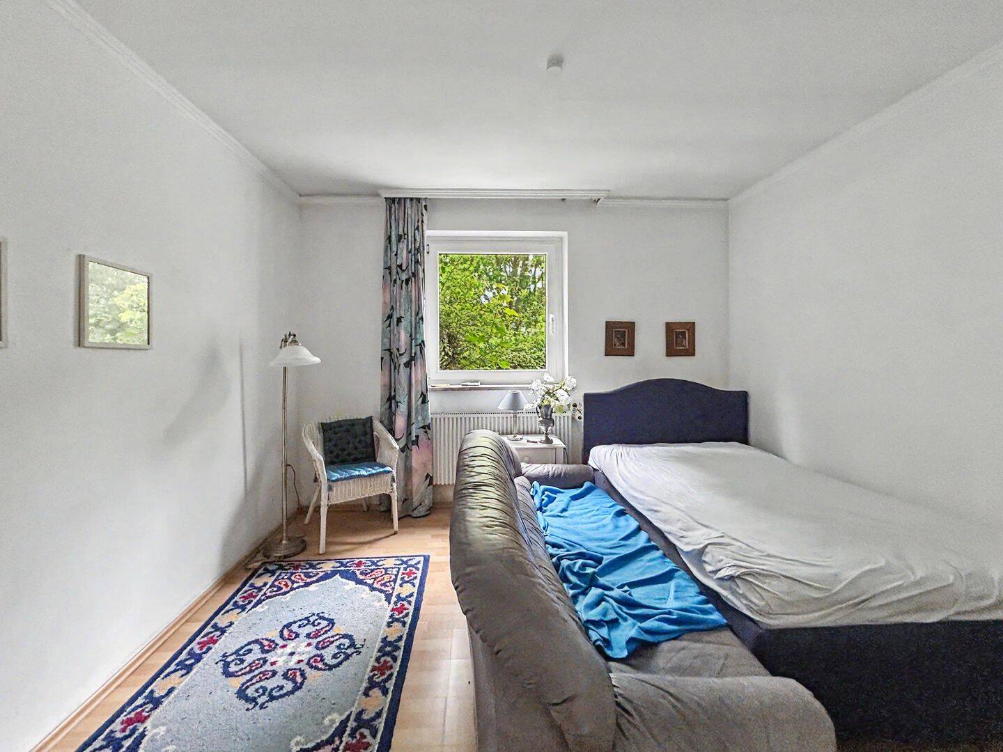 Wohnen mit Parkflair: Großzügige 5-Zimmer-Maisonettewohnung mit Potenzial in Wentorf bei Hamburg – 21465 Wentorf bei Hamburg – Vorschaubild 3