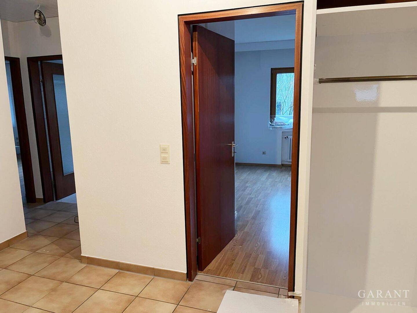 Solide 4 1/2 Zimmer in TOP gesuchter Lage ! – 70374 Stuttgart – Vorschaubild 3