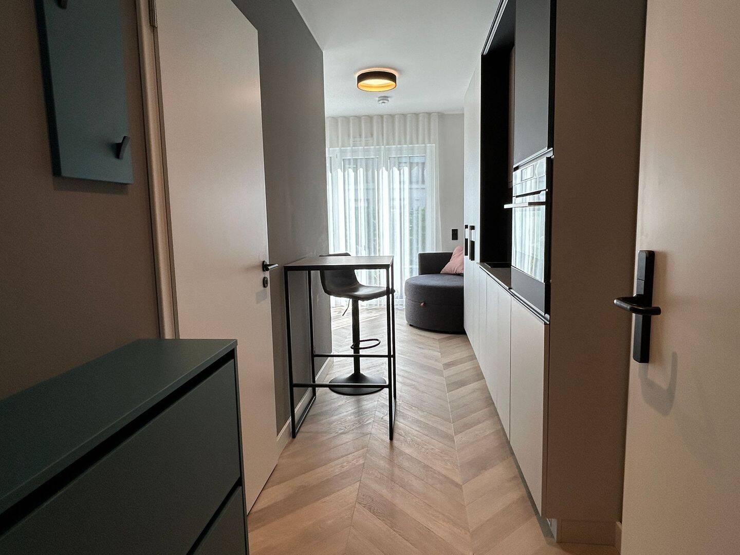 Jetzt verfügbar! | Schöne Erdgeschoss-Wohnung mit eigener Terrasse und Vollausstattung! – 40227 Düsseldorf – Vorschaubild 3