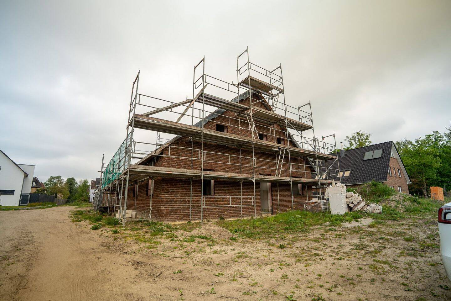 Doppelhaus-Rohbau in Bremen-Oslebshausen auf 595 m² Grundstück für große Familien oder Investoren – 28239 Bremen – Vorschaubild 3