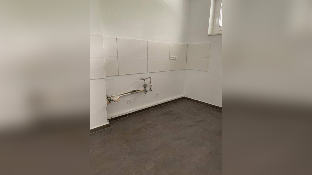 2-Zimmer-Wohnung mit Balkon und Tageslichtbad – Hannover – Vorschaubild 4