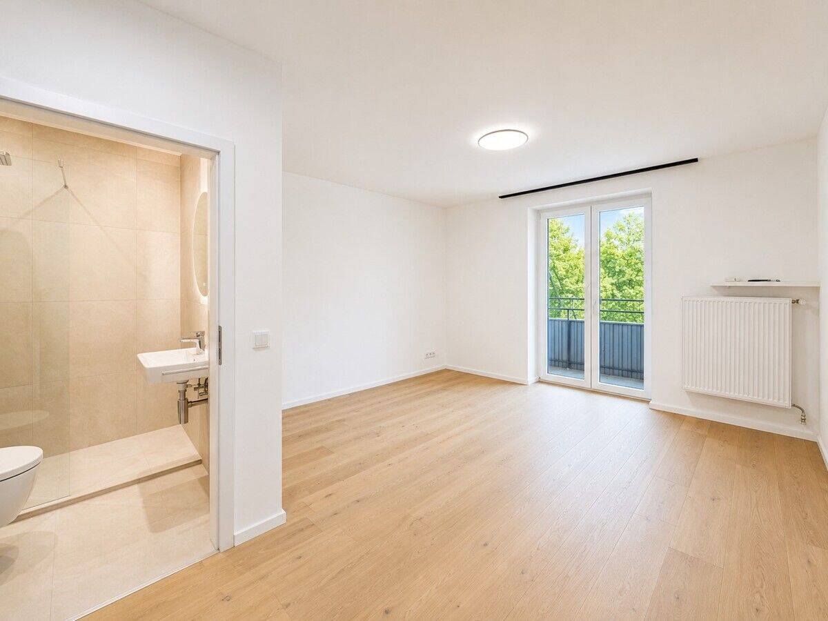 Ruhige Lage Isar / Wettersteinplatz ! Renoviertes Appartement mit Balkon in Untergiesing-Harlaching – 81547 München – Vorschaubild 3