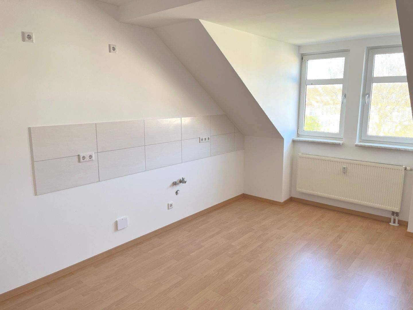 NEU! *1 Kaltmiete frei * 3-Raum Maisonette-Wohnung mit großzügigem Atelier – 99085 Erfurt – Vorschaubild 4