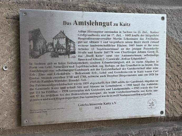 Erstbezug !  Traumhaft Neu saniertes Denkmal 3-Raum Wohnung + EBK – 1217 Dresden – Vorschaubild 3