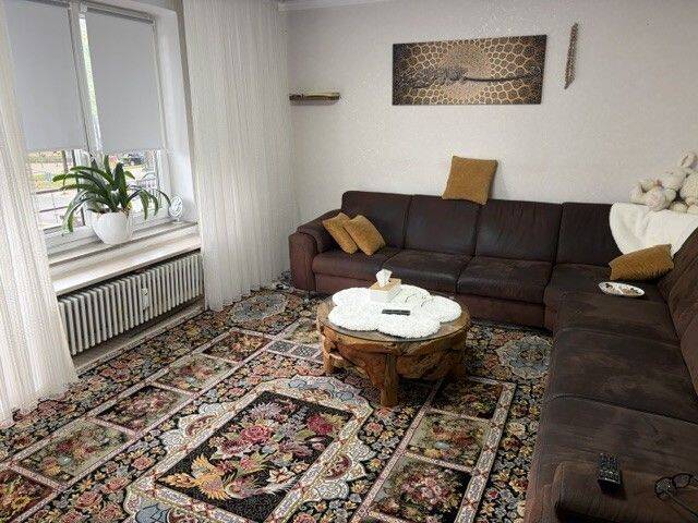 Brück Immobilien – Vermietete 4 Zi.-Eigentumswohnung mit Balkon – 80809 München – Vorschaubild 4