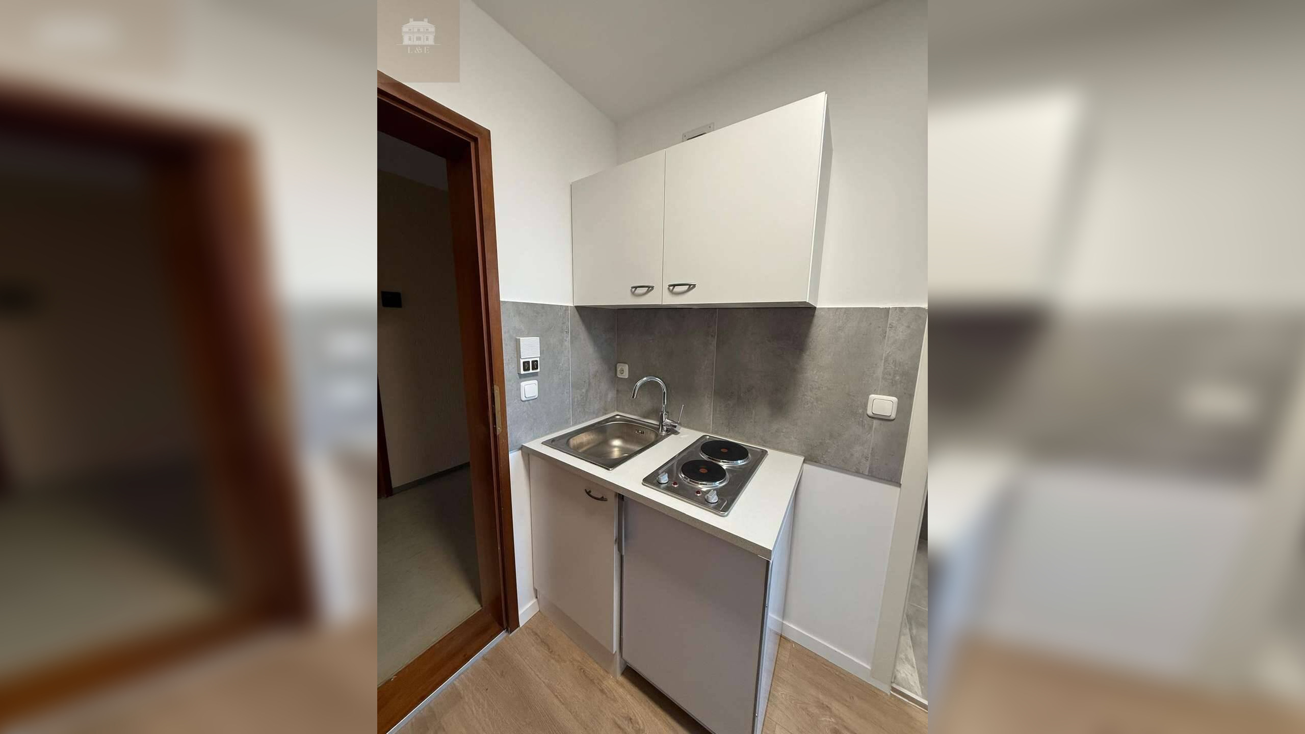 1-Zimmer-Apartment in Erlangen Innenstadt -(Strom, Nebenkosten,Internet) Keine Nachzahlung. ALL In – 91054 Buckenhof – Vorschaubild 3