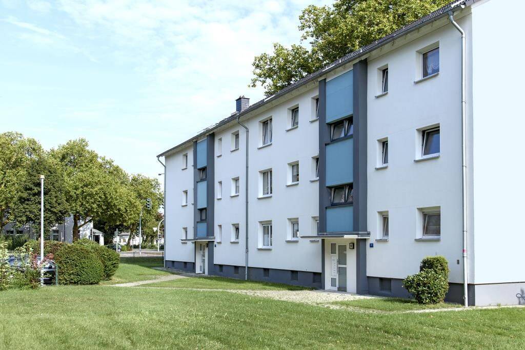 Demnächst Bezugsfertig mit neuem Wannenbad! 3,5-Zimmer-Wohnung mit Balkon und alles NEU – 45889 Gelsenkirchen – Vorschaubild 3