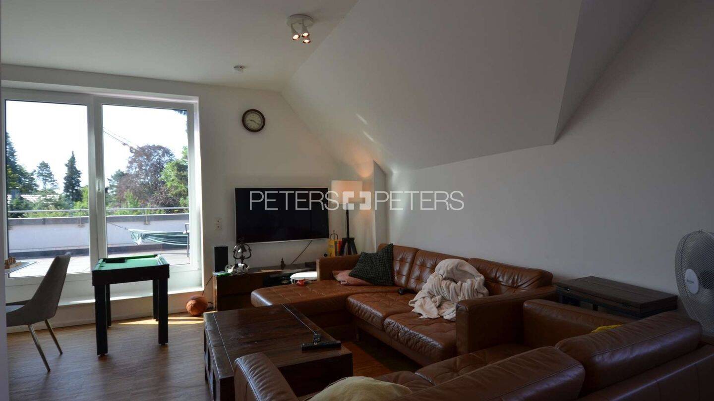 + Maisonette-Wohnung + Große Dachterrasse + EBK + Badewanne + – 22393 Hamburg – Vorschaubild 3