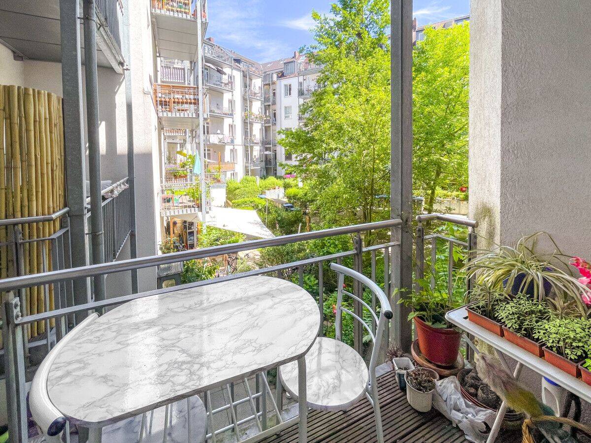 Bezaubernde 2-Zimmer-Altbauwohnung im ruhigen Teil von Ottensen – 22763 Hamburg – Vorschaubild 4