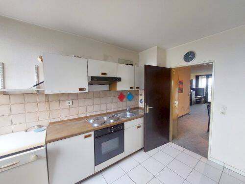 Lichtdurchflutete 3-Zimmer-ETW mit schönem Ausblick ! – 40468 Düsseldorf – Vorschaubild 4