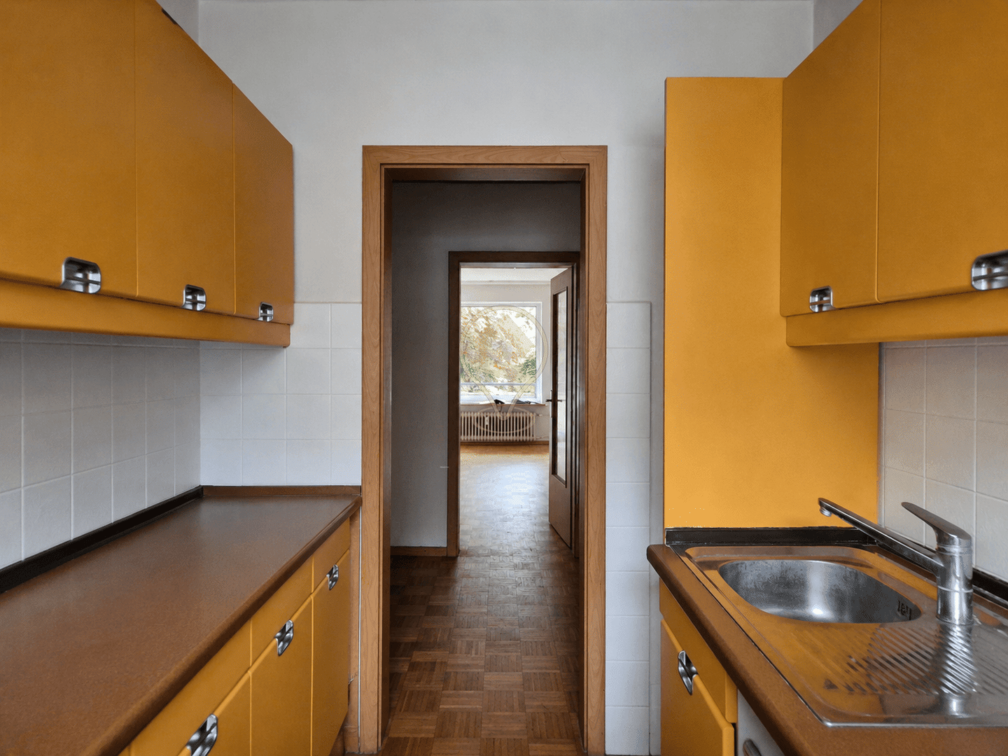3-Zimmer-Wohnung im Erdgeschoss mit großem Balkon und Gartenblick – 22111 Hamburg – Vorschaubild 3