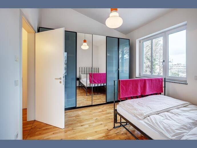 Möbliert: Möblierte Dachterrassenwohnung in Fürstenried – München – Vorschaubild 3
