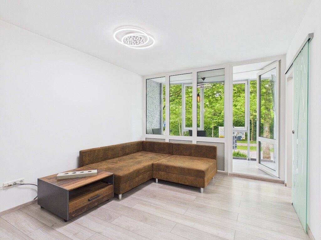 Helle, lichtdurchflutete 2 ZKB Wohnung mit Wintergarten, IN-West nahe Klinikum – 85049 Ingolstadt – Vorschaubild 3