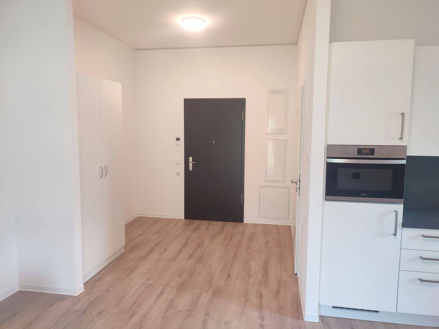 Möbliertes 1-Raumapartment zur Miete in Potsdam Bornstedt – Wentzel Dr. – 14469 Potsdam – Vorschaubild 3