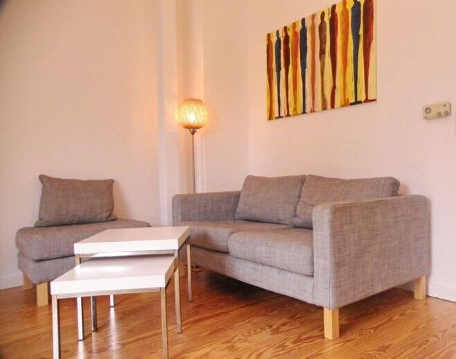 Gemütlich möblierte 2-Zimmer Wohnung( Endetage), Internet VDSL /WLAN Pauschalmiete 1.300,00 €/Monat ! ab 01.10.202026 – 22087 Hamburg – Vorschaubild 4