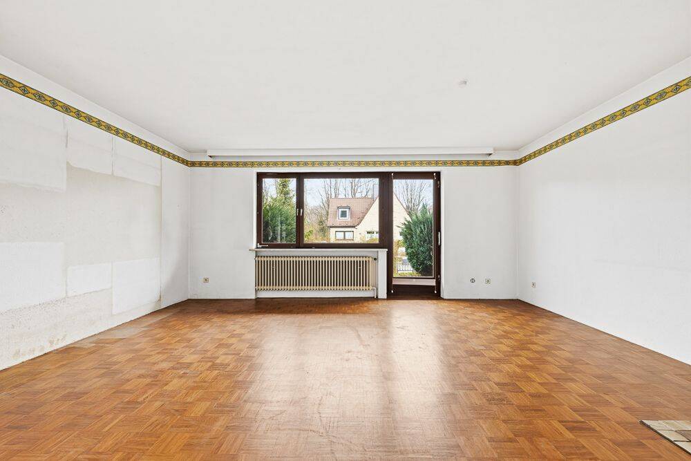 Großzügiges Mehrgenerationenhaus mit Garage in guter und ruhiger Lage von Tonndorf. – 22045 Hamburg – Vorschaubild 3