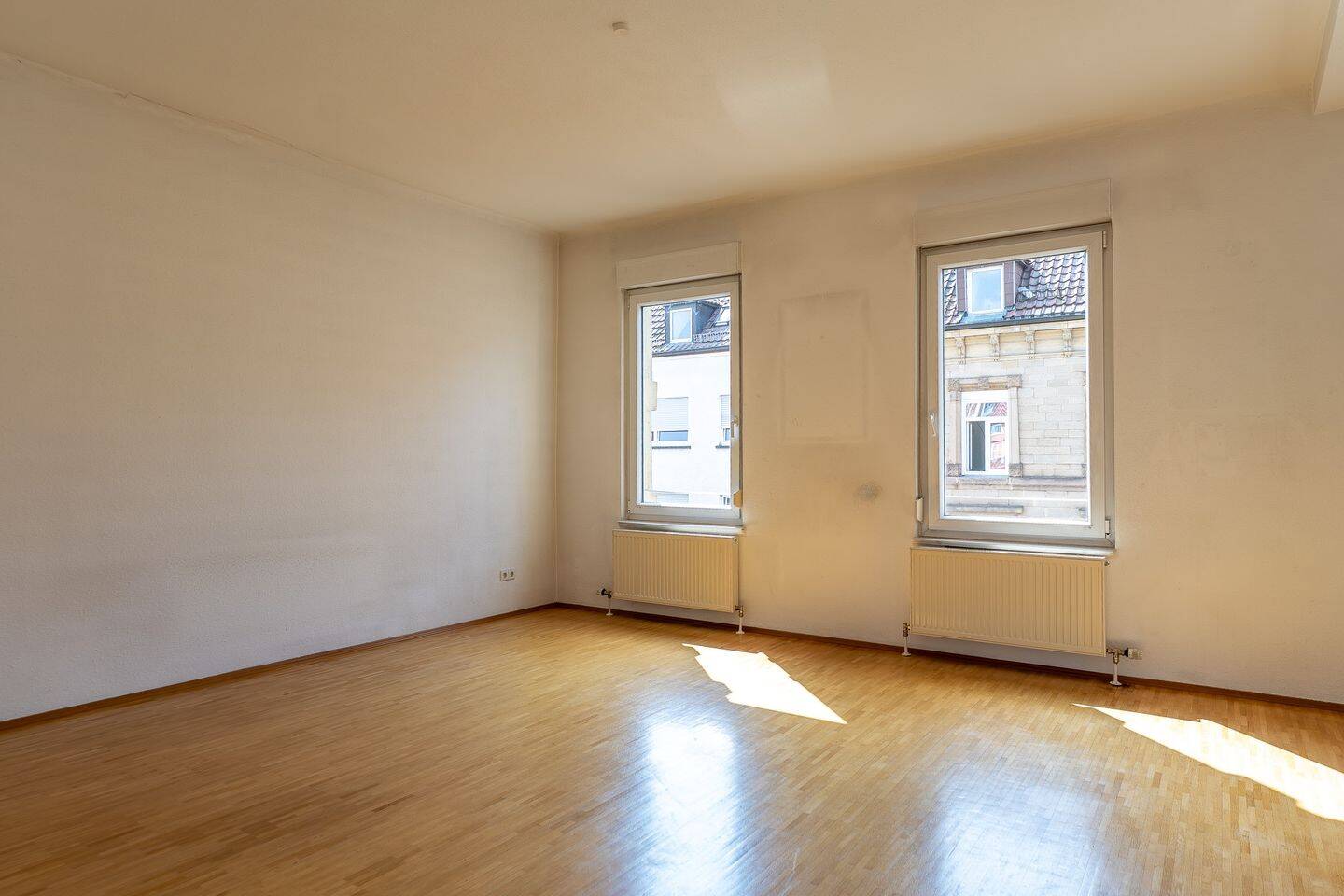 Schöne Drei-Zimmer-Wohnung mit Balkon im Stuttgarter Westen – 70197 Stuttgart – Vorschaubild 3