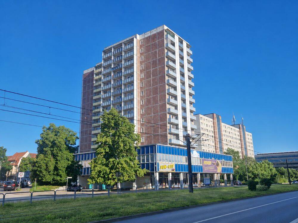 Bezugsfreie 2-Raum-Wohnung in zentraler Lage Rostocks – 18057 Rostock – Vorschaubild 3