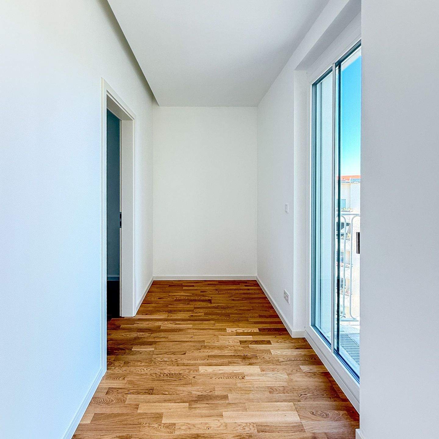 Großzügige, helle 2-Zimmerwohnung mit Abstellraum – nah KuDamm, Jungfernheide mit guter Anbindung – 10589 Berlin – Vorschaubild 5