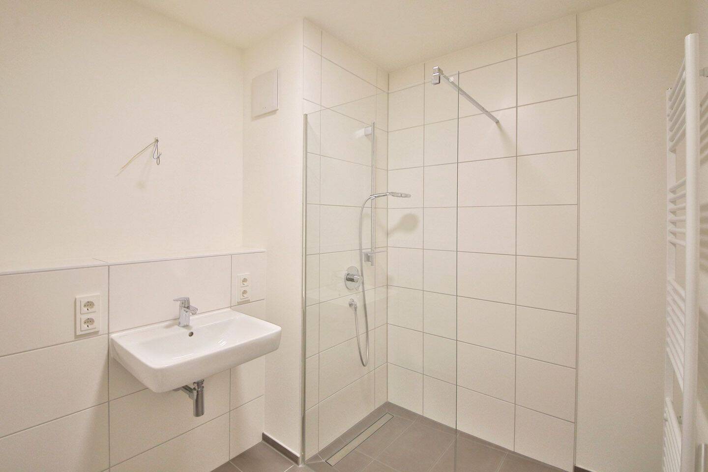 Zentral gelegen, hochwertig ausgestattet – 3 Zimmer zum Wohlfühlen – 70191 Stuttgart – Vorschaubild 3