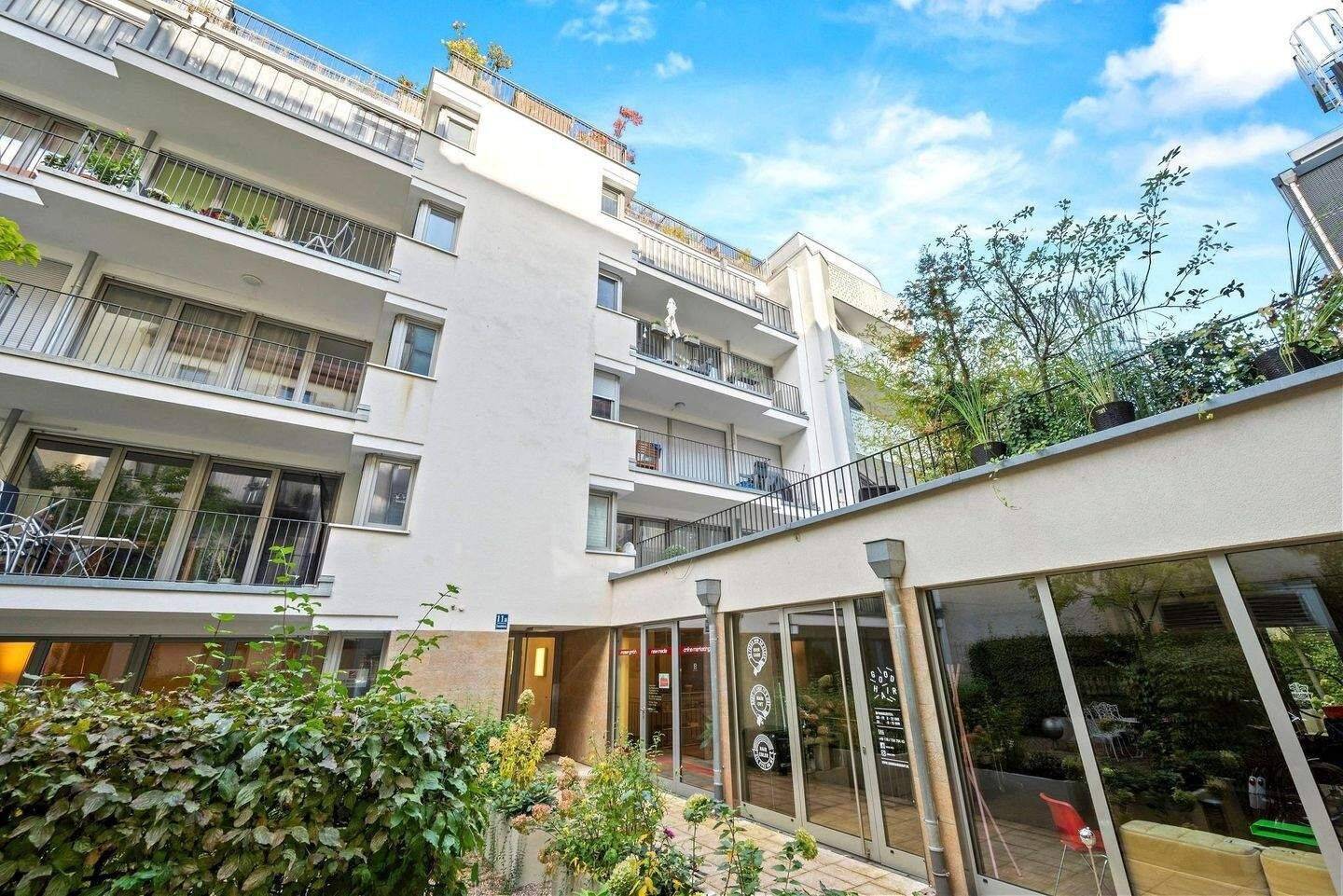 Moderne, bezugsfreie 2-Zi-Citywohnung mit großer Sonnenterrasse und Wellnessoase im Haus – 80469 München – Vorschaubild 3