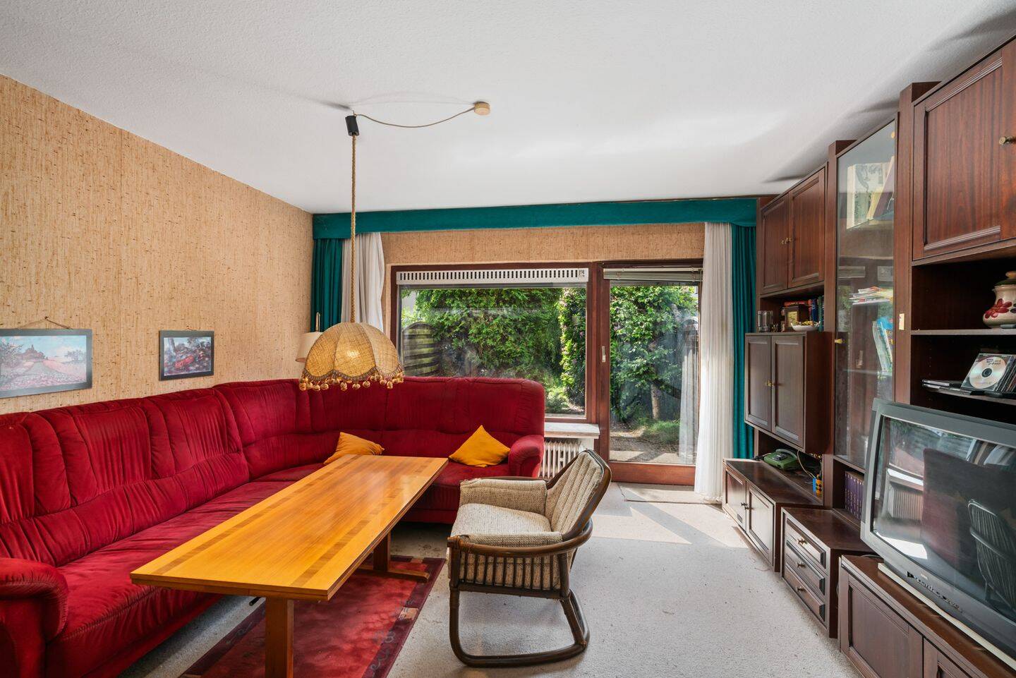 Bremen – Vahr | Sanierungsbedürftiges 3-Zimmer-Reihenhaus mit Garten, Keller und Garage – 28327 Bremen – Vorschaubild 4