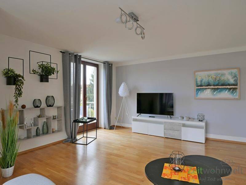 (EF0734_M) Erfurt: Brühlervorstadt, neu renovierte und neu möblierte Wohnung mit Parkett und Balkon, WLAN – 99092 Erfurt – Vorschaubild 3