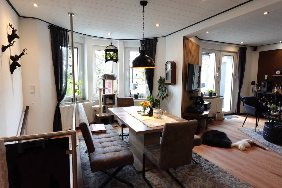 Moderne Wohlfühloase: Schöne Wohnung mit Terrasse und Sauna – 42653 Solingen – Vorschaubild 3