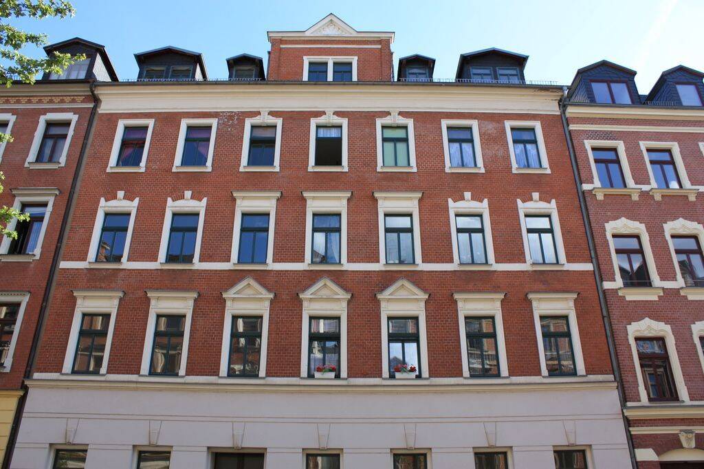 Schicke Altbauwohnung mit Badewanne – Chemnitz – Vorschaubild 4