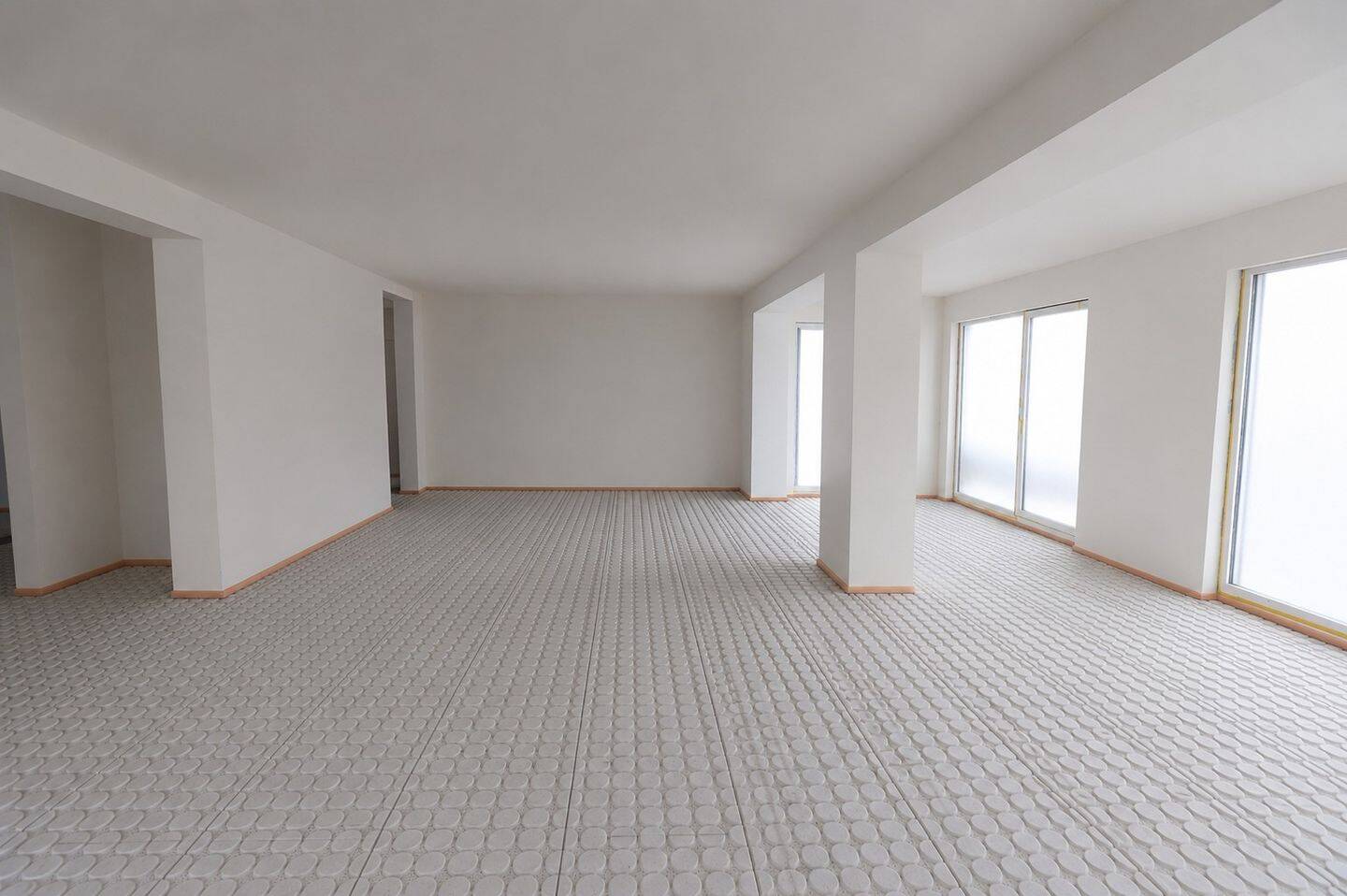 Exklusive Eigentumswohnung mit großzügiger Wohnküche, Loggia, Balkon und Terrassen – 64285 Darmstadt – Vorschaubild 3