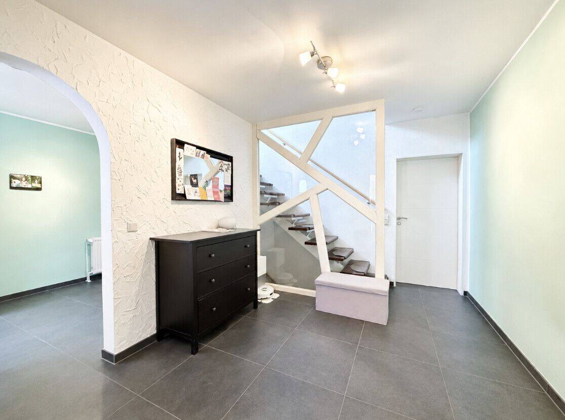 Einziehen und wohlfühlen – modernisiertes Reihenendhaus mit traumhaftem Garten – 47839 Krefeld – Vorschaubild 3