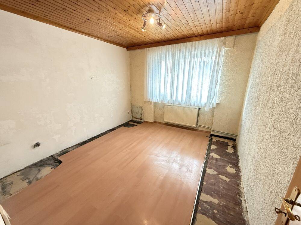 * * * OF-Bürgel – top Lage * * * Gemütliches 1-Familienhaus mit Garage – 63075 Offenbach am Main – Vorschaubild 3