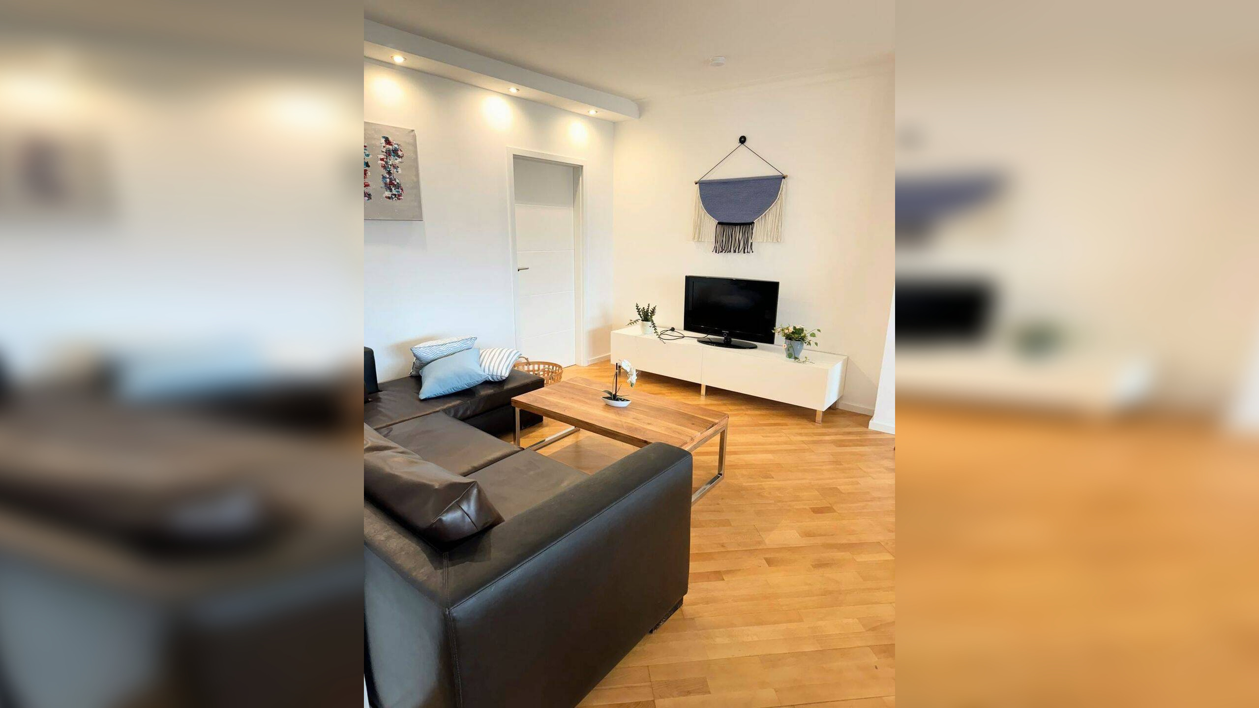 5 Zimmer-Wohnung mit Dachterrasse – 40212 Düsseldorf – Vorschaubild 3
