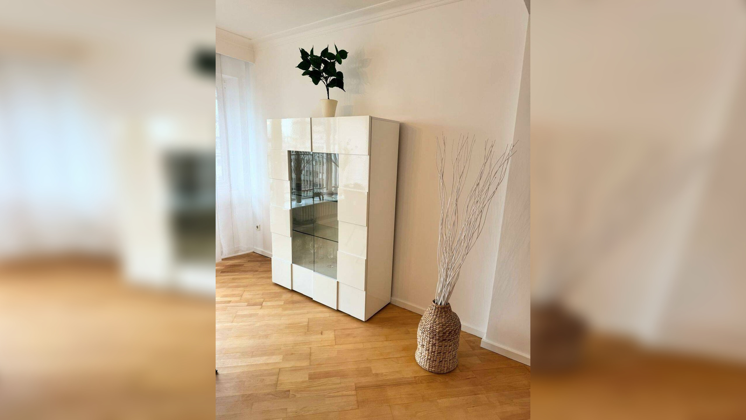 5 Zimmer-Wohnung mit Dachterrasse – 40212 Düsseldorf – Vorschaubild 4