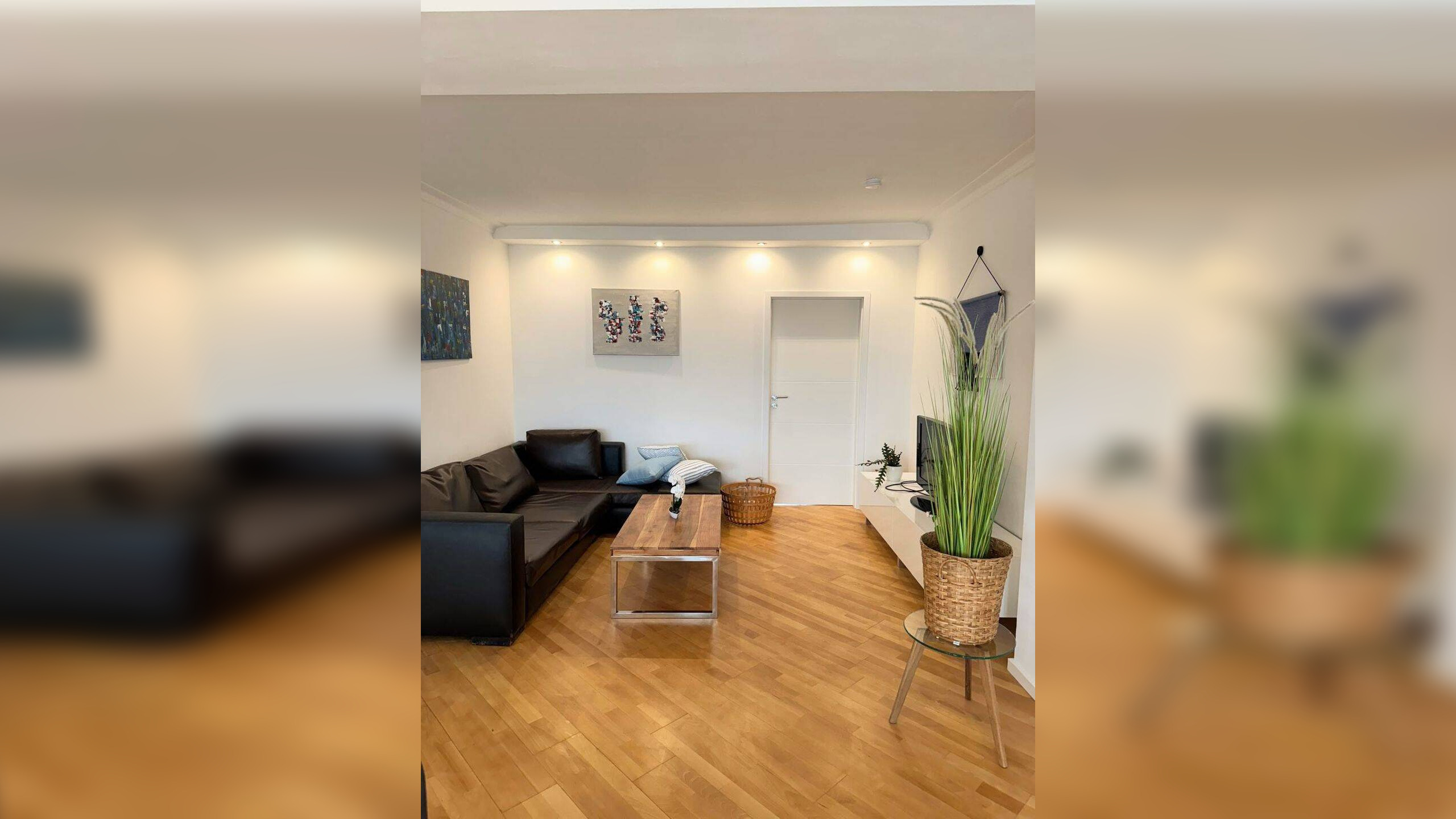 5 Zimmer-Wohnung mit Dachterrasse – 40212 Düsseldorf – Vorschaubild 5