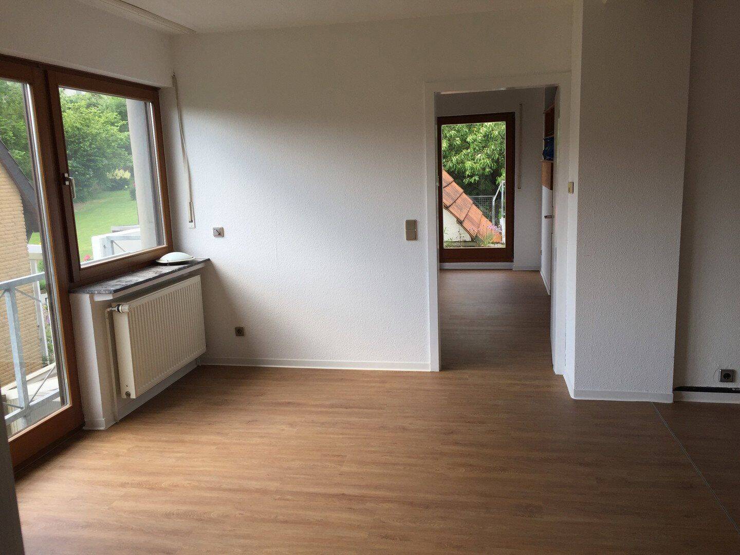 BI-Jöllenbeck: Zimmer in 3er WG, 1. OG m. Balkon u. Garten – 33739 Bielefeld – Vorschaubild 3