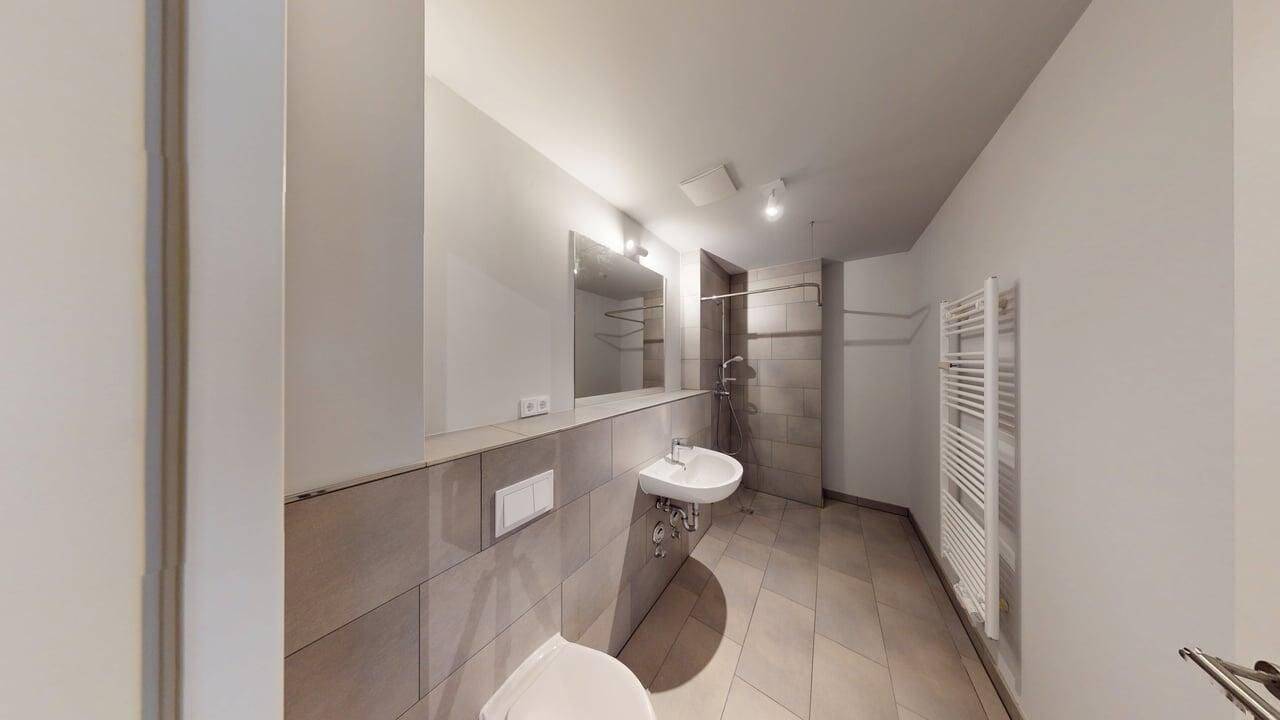 Komfortables City-Living: 2-Zimmer-Wohnung mitten im Kiez – 12043 Berlin – Vorschaubild 3