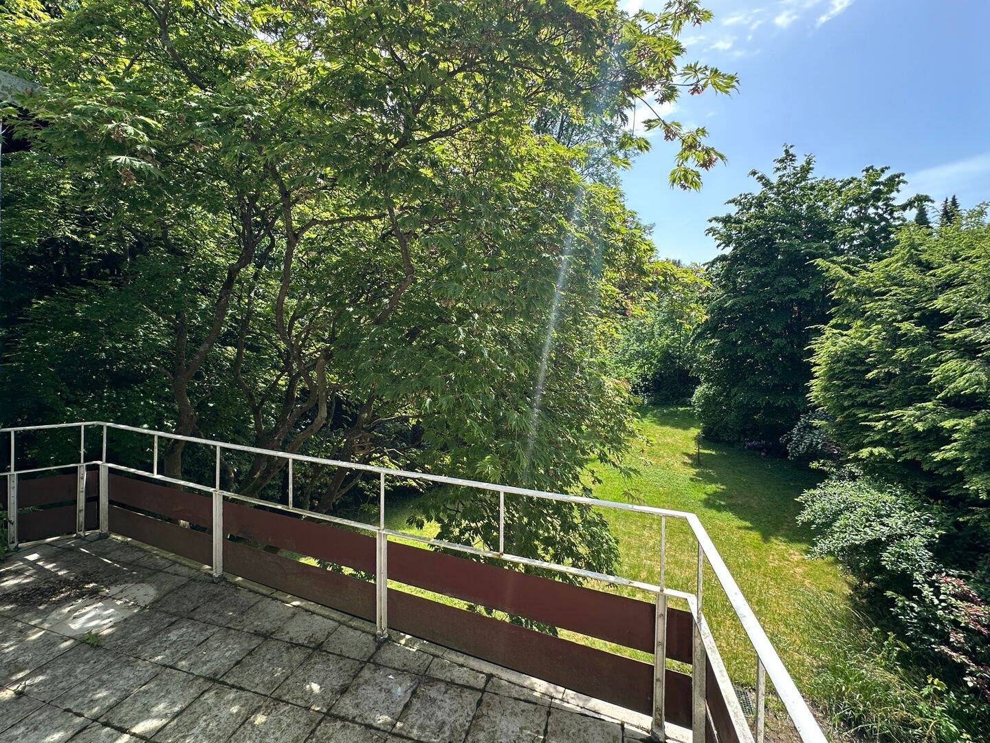 Sonniger Südgarten | ca. 190 m² Wohn- & Nutzfläche | Grenze Wellingsbüttel – 22393 Hamburg – Vorschaubild 3