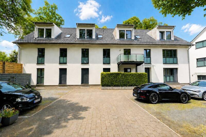 * ZEITLOSE ELEGANZ DIREKT AM ALSTERUFER * – 22399 Hamburg – Vorschaubild 3