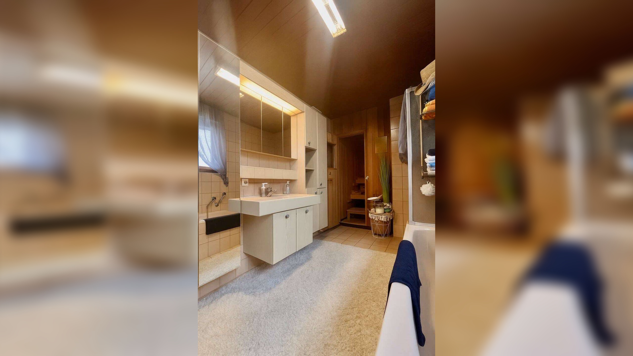 Doppelhaushälfte in Stuttgart-Stammheim: 145 m² Wohnfläche, Kamin, Garten & Garage – 70439 Stuttgart – Vorschaubild 3
