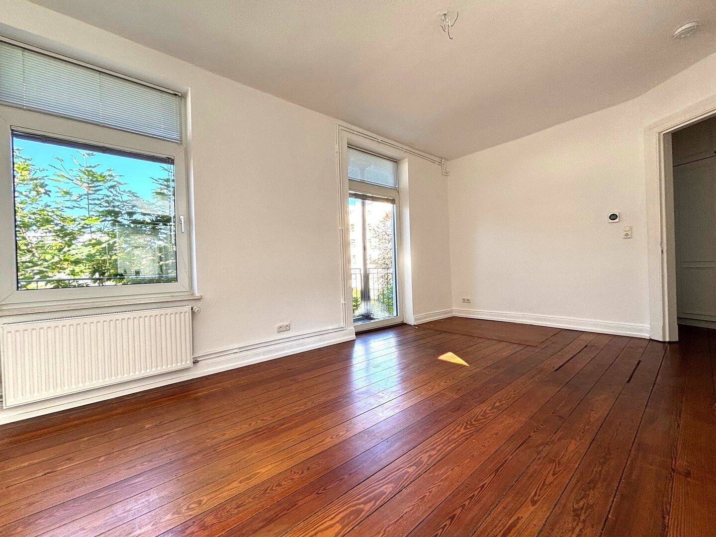Charmante Singlewohnung mit Balkon und Einbauküche in Hamburg-Eppendorf-Hoheluft – 20253 Hamburg – Vorschaubild 3
