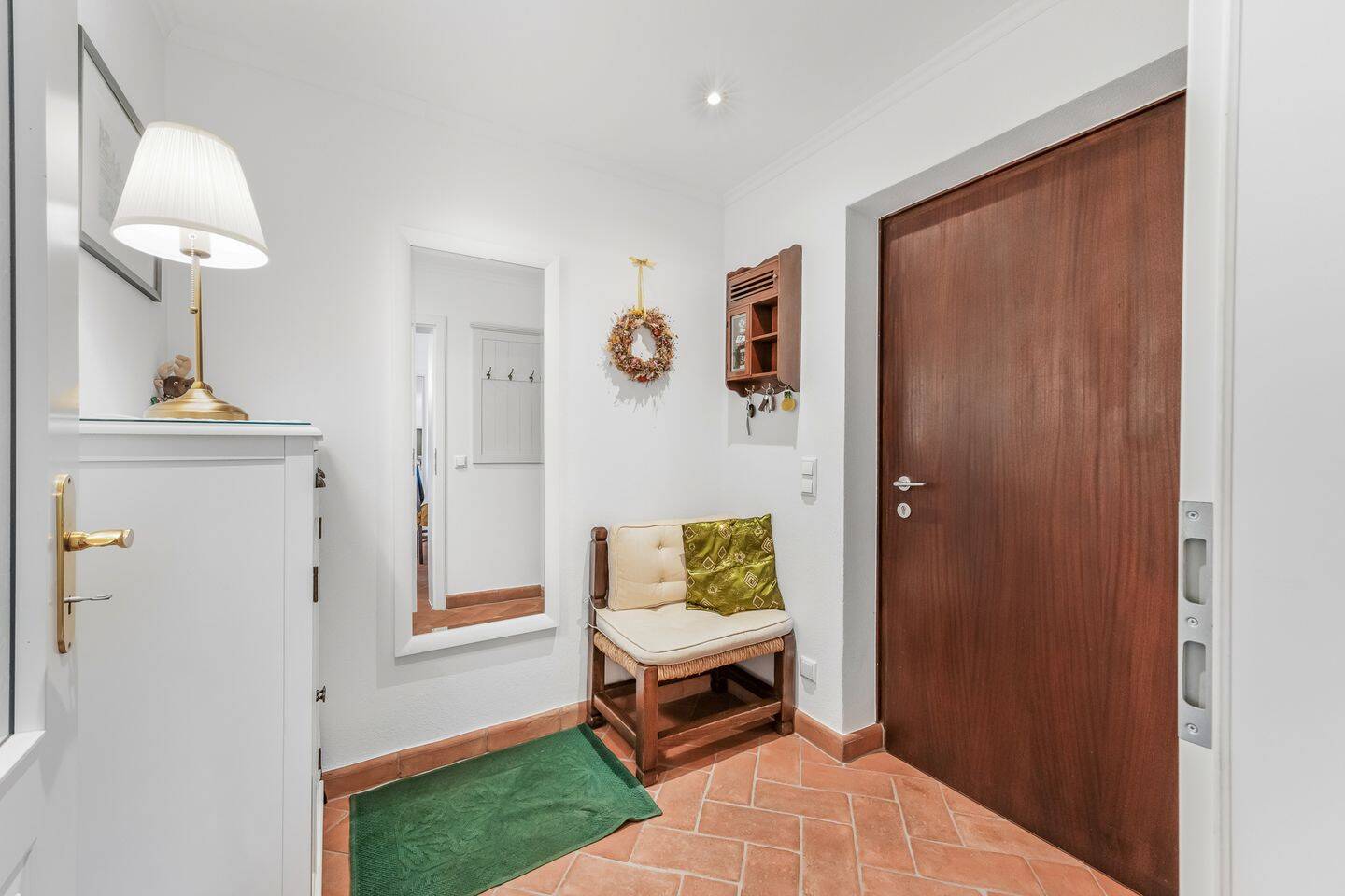 Großzügiges Reihenhaus mit schönem Garten in ruhiger Umgebung – 81739 München – Vorschaubild 4