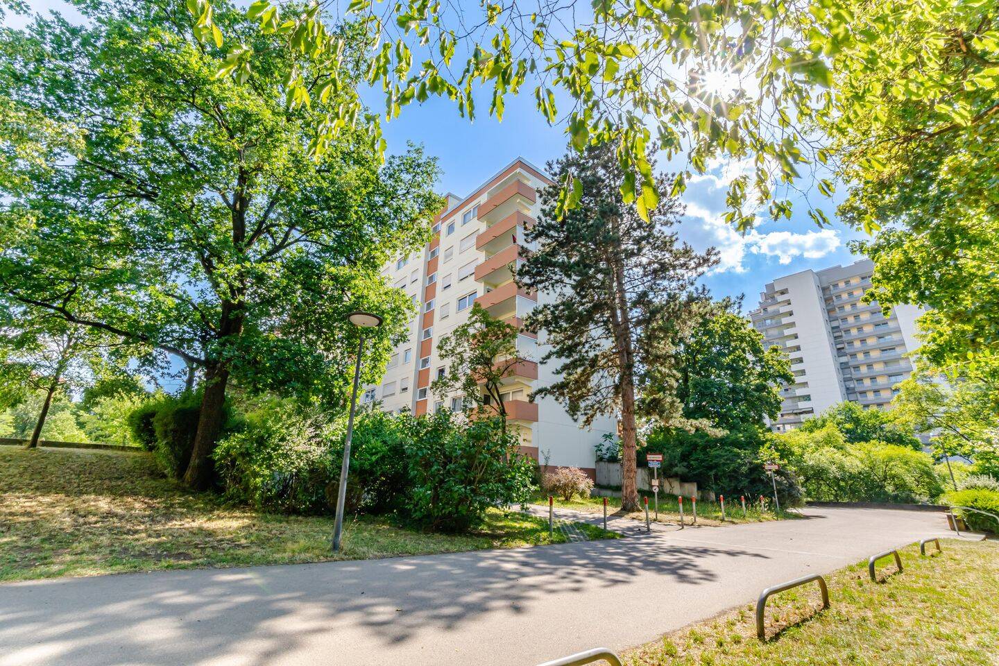 Über den Dächern des Münchner Westens – sanierte 3-Zimmer-Wohnung – 81243 München – Vorschaubild 3