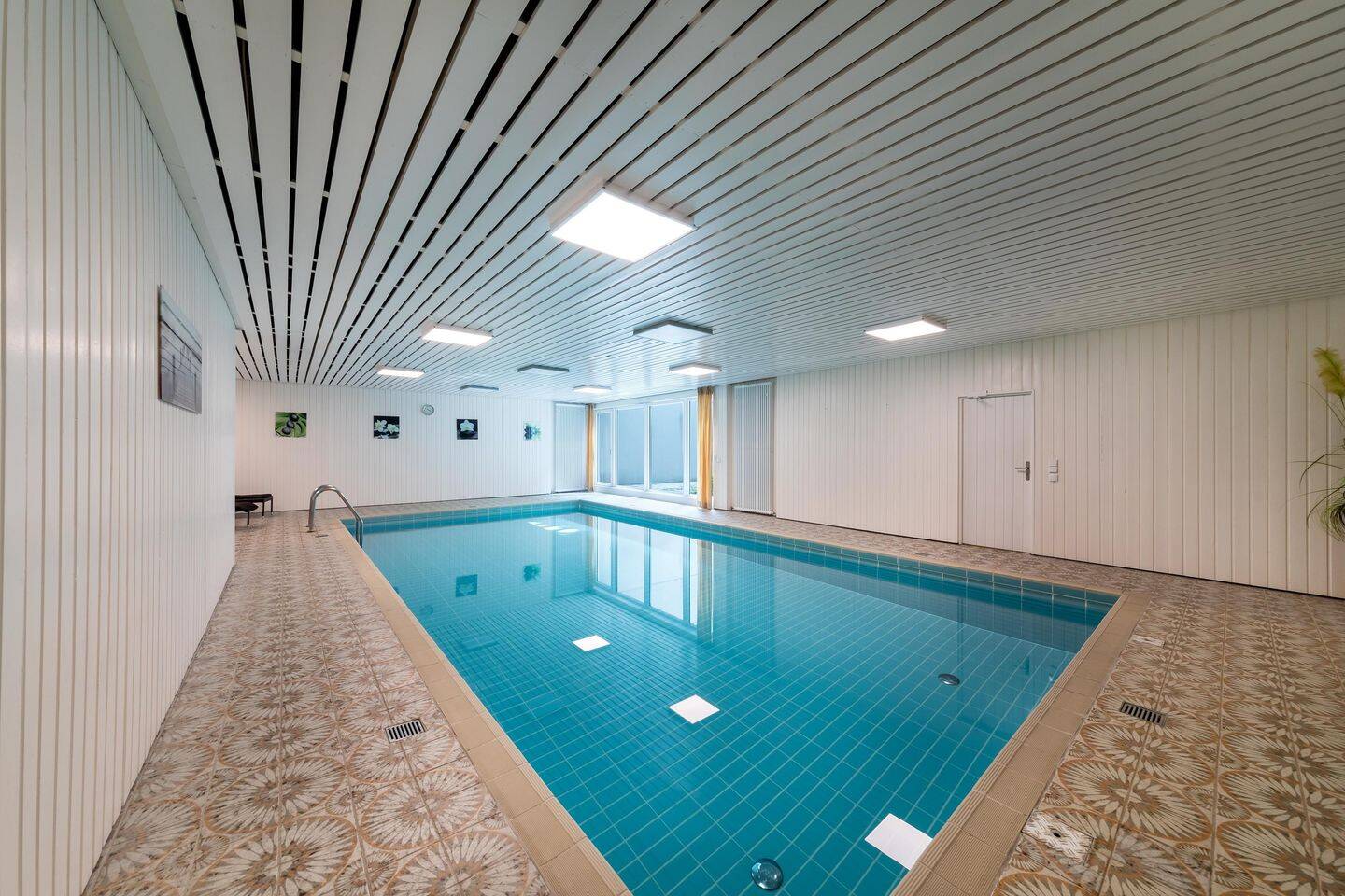Harlaching: 116 m² mit Pool, Sauna und 2 TG-Plätzen – sofort frei – 81545 München – Vorschaubild 4
