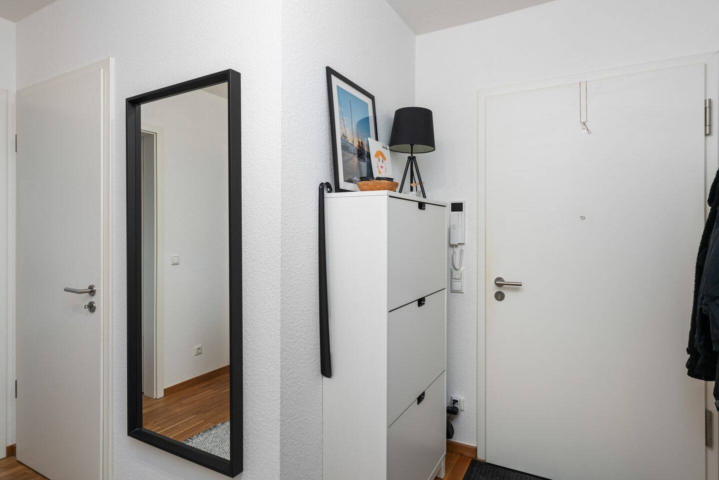 Moderne Hochparterre Wohnung mit Terrasse und Garten in Bremen-Schwachhausen – 28209 Bremen – Vorschaubild 3
