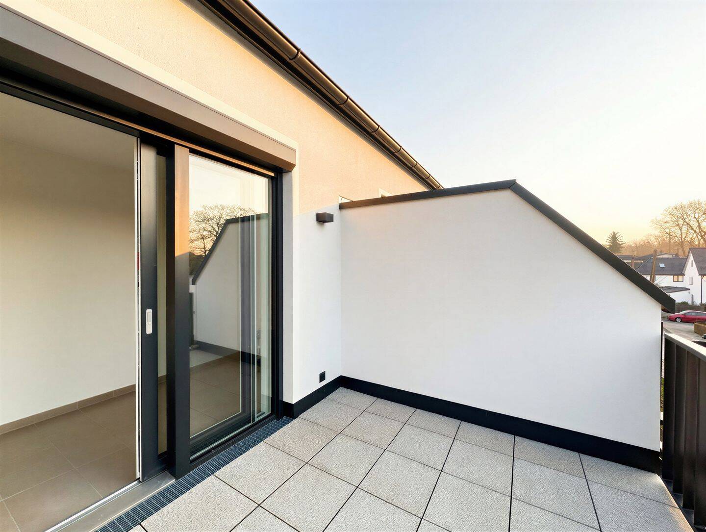 NEUBAU-DG-Wohnung über zwei Etagen mit sonniger Dachterrasse + Balkon – 80995 München – Vorschaubild 3
