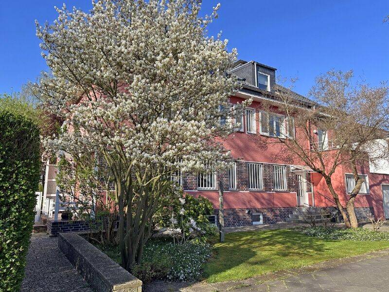 Freistehendes Einfamilienhaus auf großzügigem Gartengrundstück im privilegierten Düsseldorfer – Norden – 40474 Düsseldorf – Vorschaubild 3