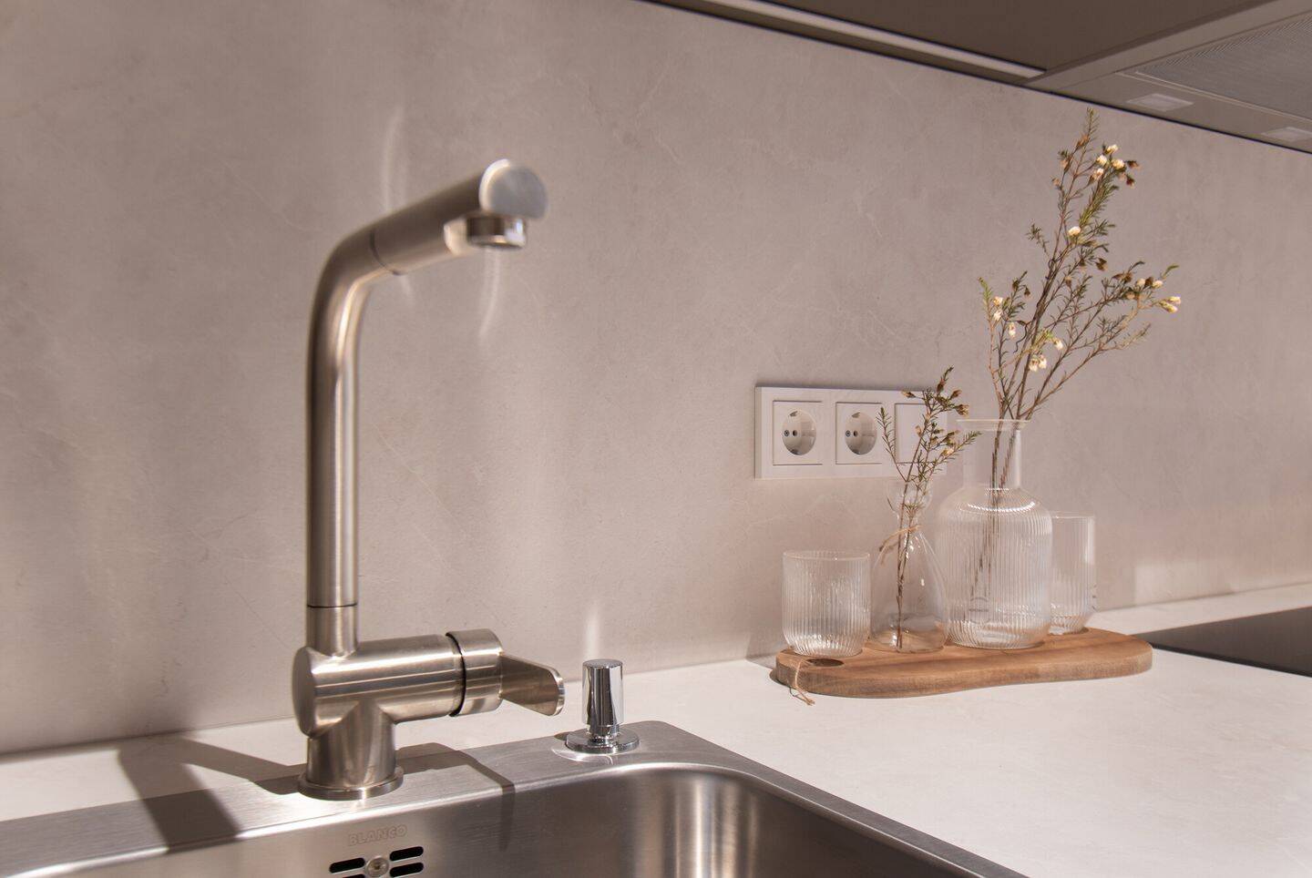 Stilvolles Studio-Apartment in der Hafen-City- VIBES-Wentzel Dr. – 20457 Hamburg – Vorschaubild 4